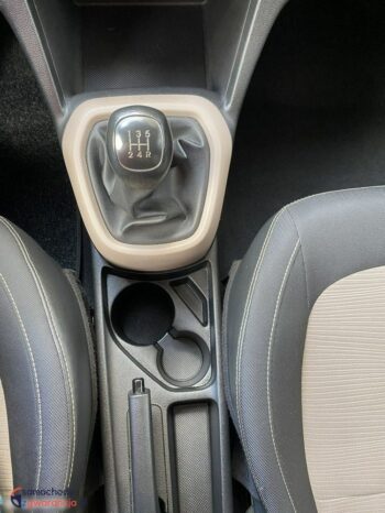 Hyundai i10 full