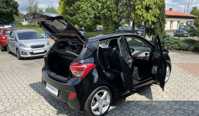 Hyundai i10 full