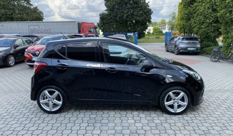 Hyundai i10 full