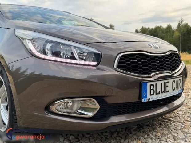 Kia Ceed 1.6 GDI ISG SW Platinum Edition full