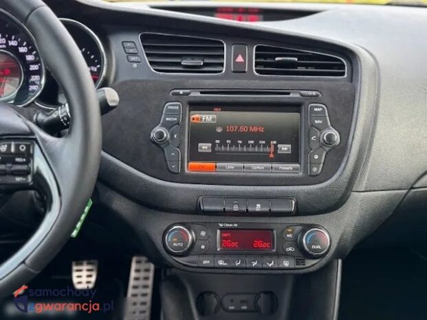 Kia Ceed 1.6 GDI ISG SW Platinum Edition full