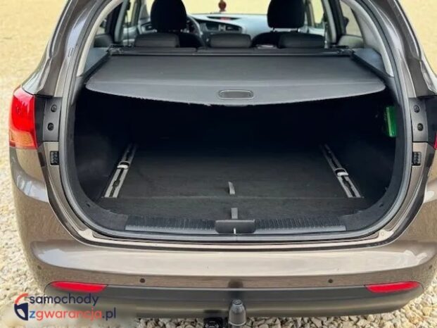 Kia Ceed 1.6 GDI ISG SW Platinum Edition full