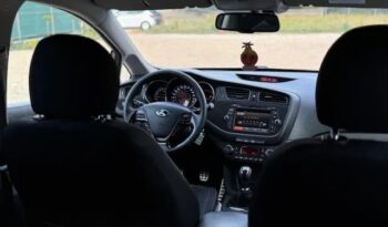 Kia Ceed 1.6 GDI ISG SW Platinum Edition full