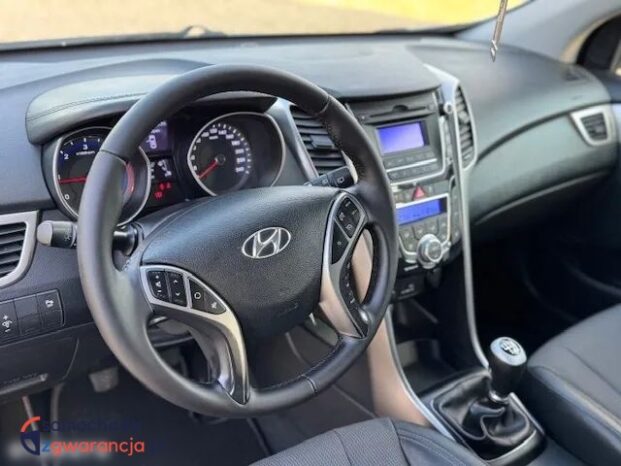 Hyundai i30 full