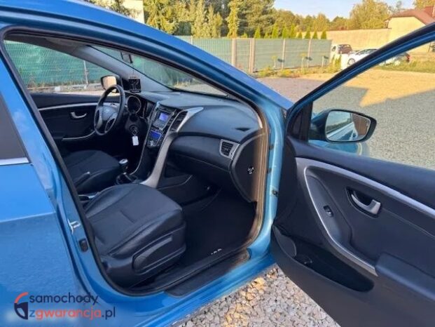 Hyundai i30 full