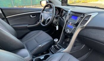 Hyundai i30 full