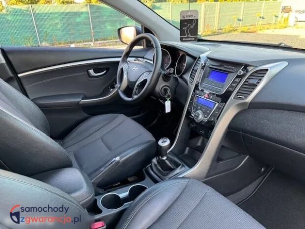 Hyundai i30 full