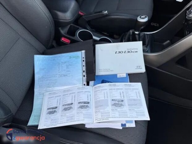 Hyundai i30 full