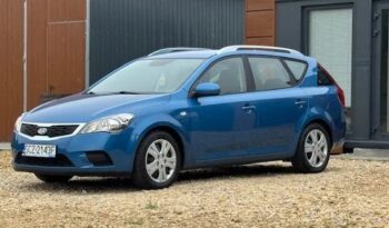 Kia Ceed full