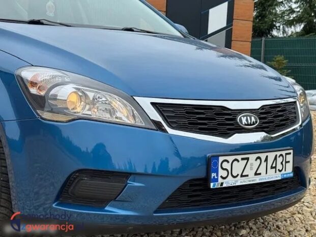 Kia Ceed full