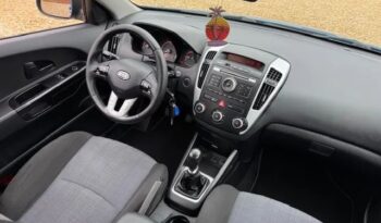 Kia Ceed full