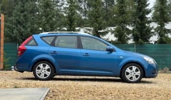 Kia Ceed full