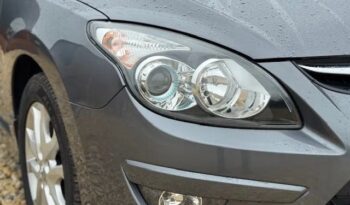 Hyundai i30 full