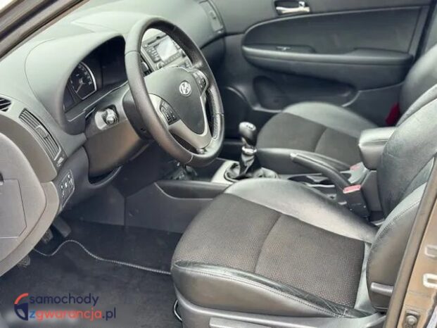 Hyundai i30 full