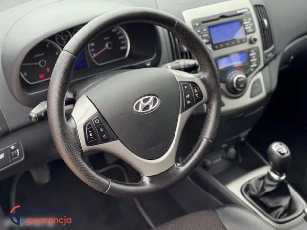 Hyundai i30 full
