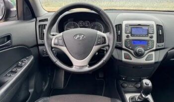 Hyundai i30 full
