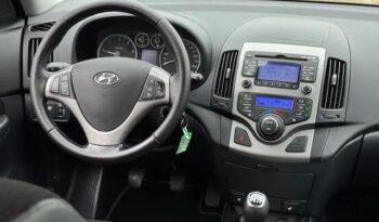 Hyundai i30 full