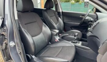Hyundai i30 full