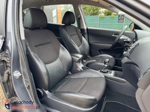 Hyundai i30 full