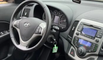 Hyundai i30 full
