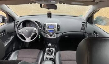Hyundai i30 full