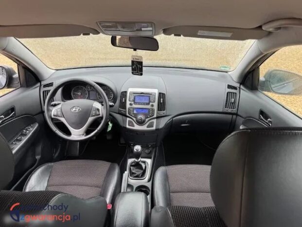 Hyundai i30 full