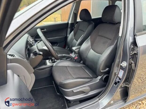 Hyundai i30 full