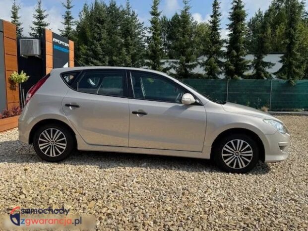 Hyundai i30 full