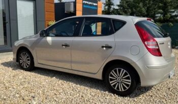 Hyundai i30 full