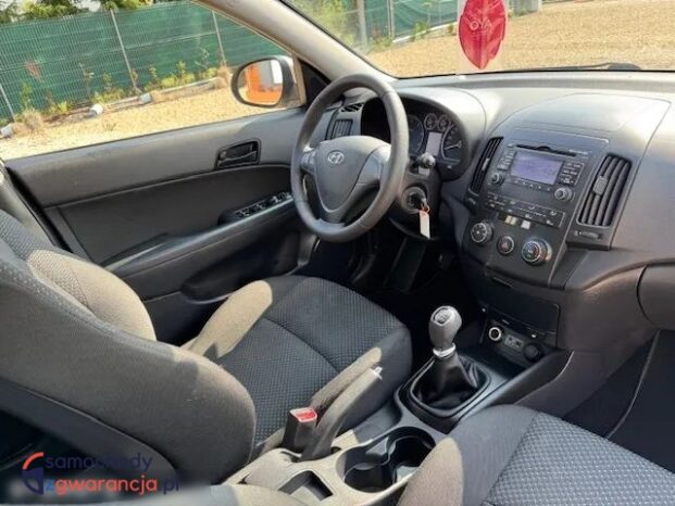 Hyundai i30 full