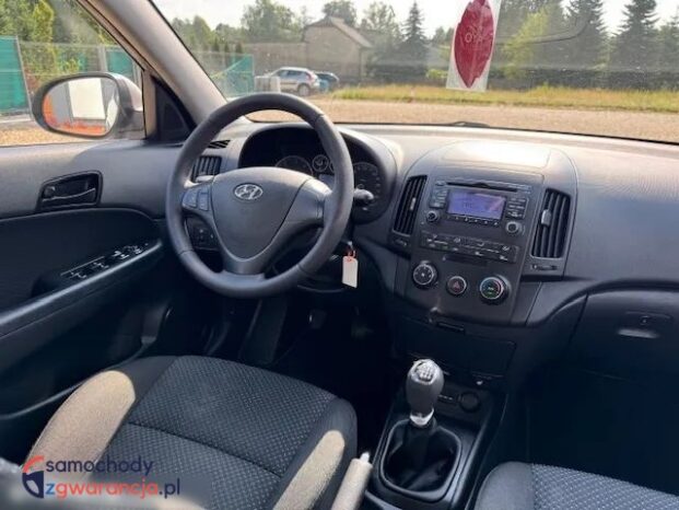 Hyundai i30 full