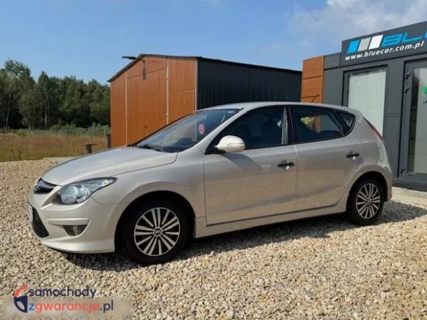 Hyundai i30 full