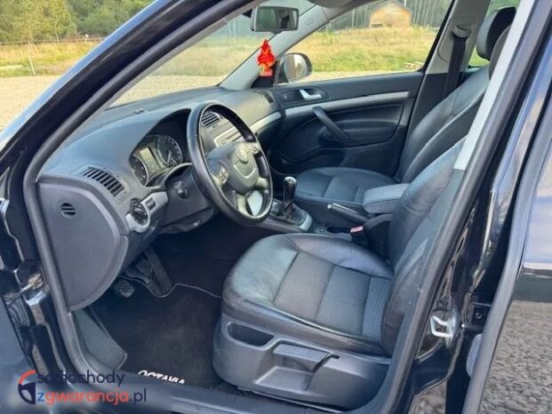 Skoda Octavia full