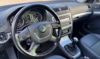 Skoda Octavia full