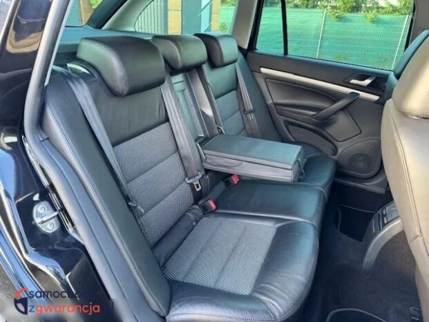 Skoda Octavia full