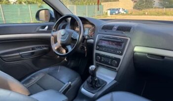 Skoda Octavia full