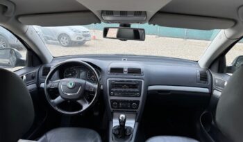 Skoda Octavia full