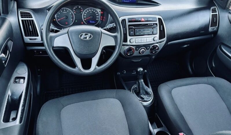 Hyundai i20 1.2 Classic full