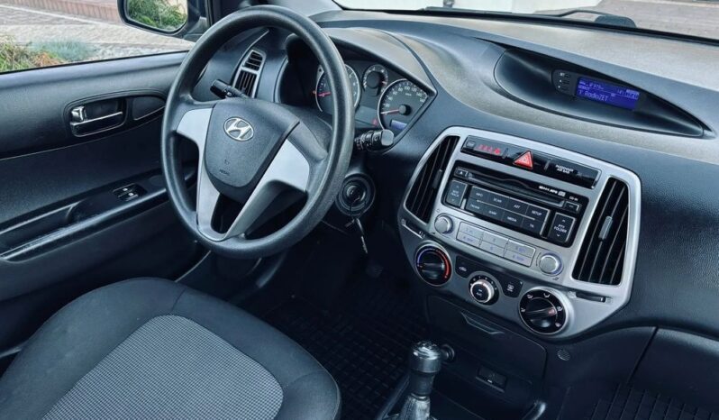 Hyundai i20 1.2 Classic full