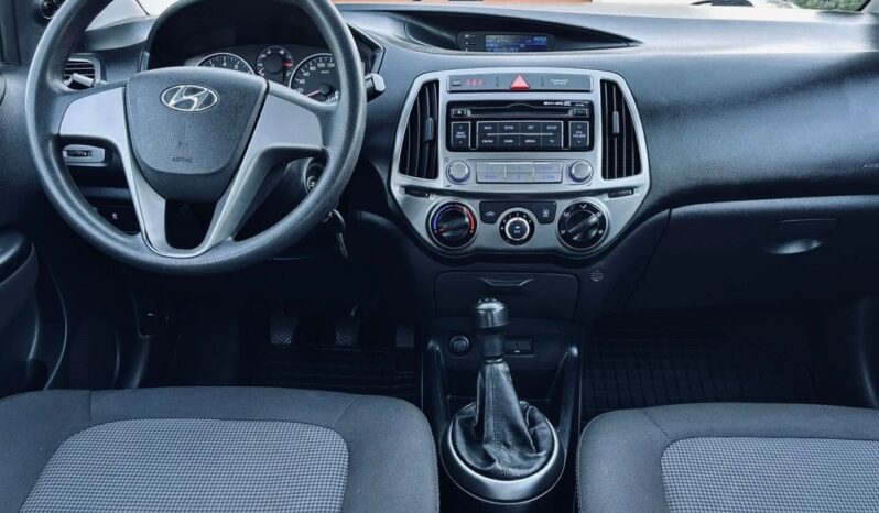 Hyundai i20 1.2 Classic full