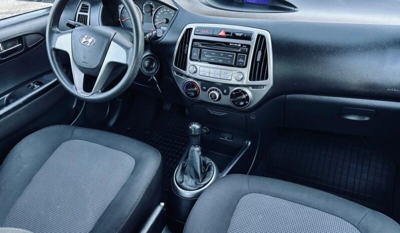 Hyundai i20 1.2 Classic full
