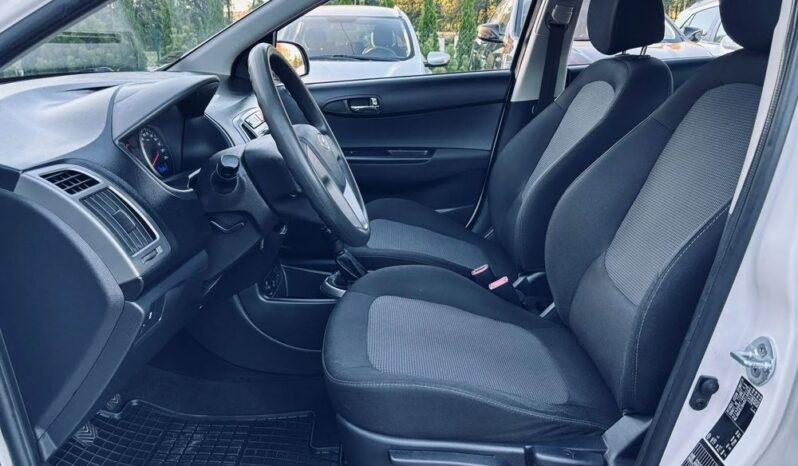 Hyundai i20 1.2 Classic full