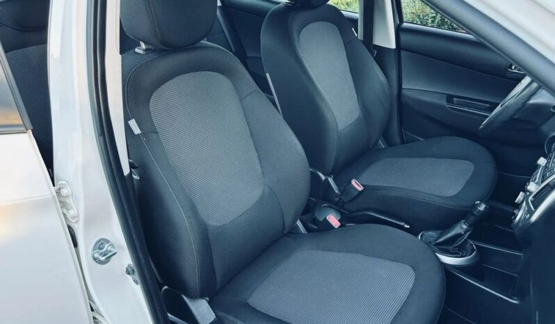 Hyundai i20 1.2 Classic full