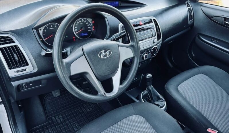 Hyundai i20 1.2 Classic full