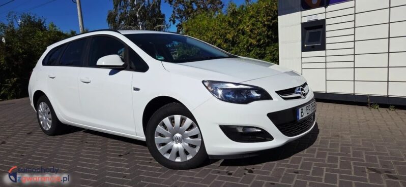 Opel Astra 1.6 Sports Tourer Design Edition full