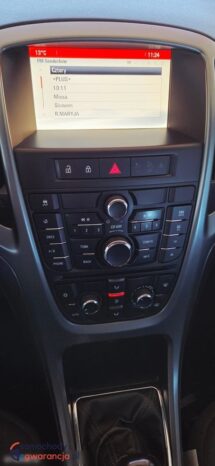 Opel Astra 1.6 Sports Tourer Design Edition full