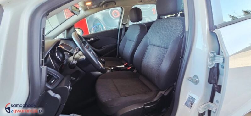 Opel Astra 1.6 Sports Tourer Design Edition full