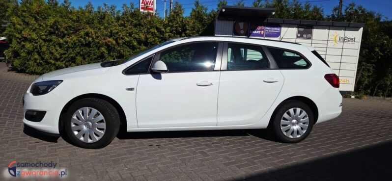 Opel Astra 1.6 Sports Tourer Design Edition full