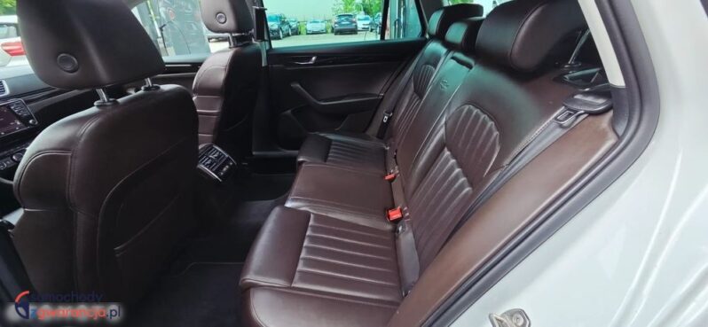 Skoda Superb Combi 2.0 TDI DSG L&K full