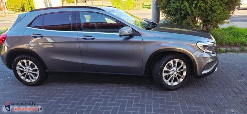 Mercedes-Benz GLA full